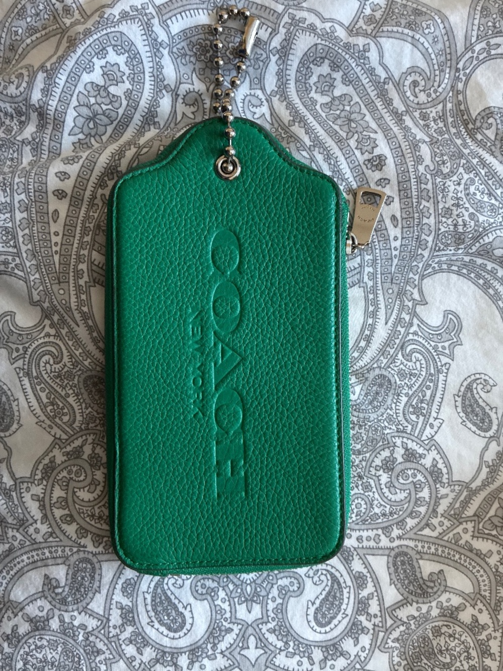 Coach 52507 hangtag case in green jade leather